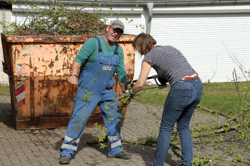 _arbeitseinsatz_75.jpg